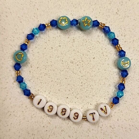 TS Eras Tour 1989 Bracelet - Picture 1 of 2